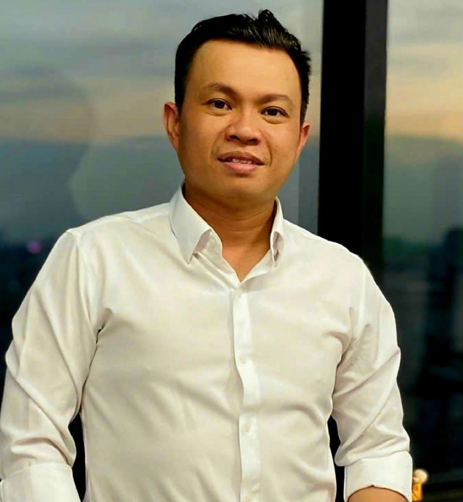 https://intrastack.com/wp-content/uploads/2024/08/trunghuynh.png